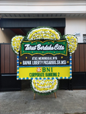 Papan Bunga Duka di Sukasada